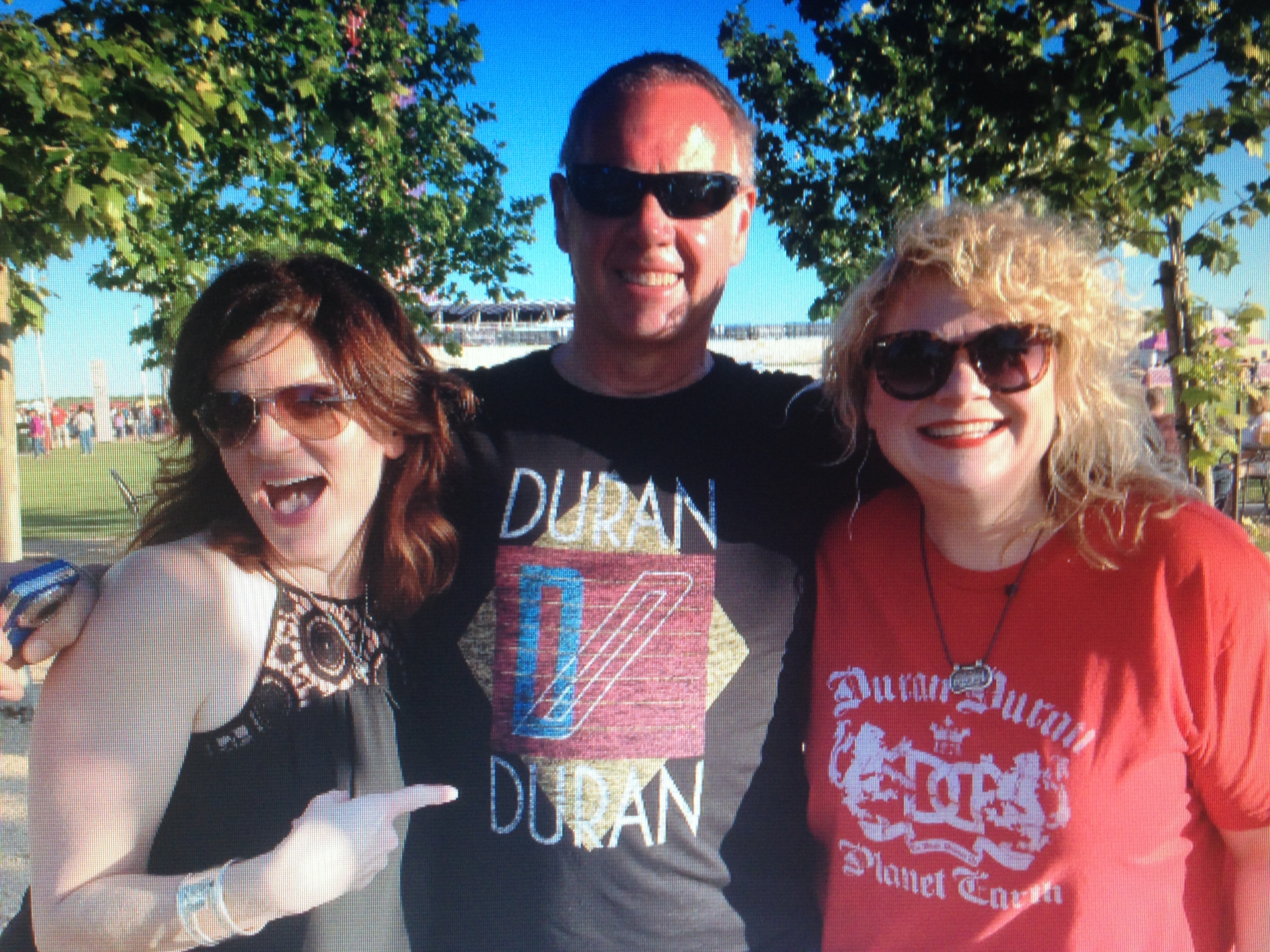 My two new lady friends, Dannielle and Petra. Courtesy of Nigel